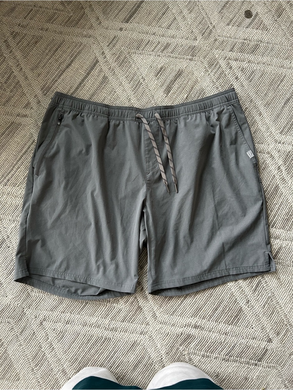 L.L. Bean Men's Gray Hybrid Shorts